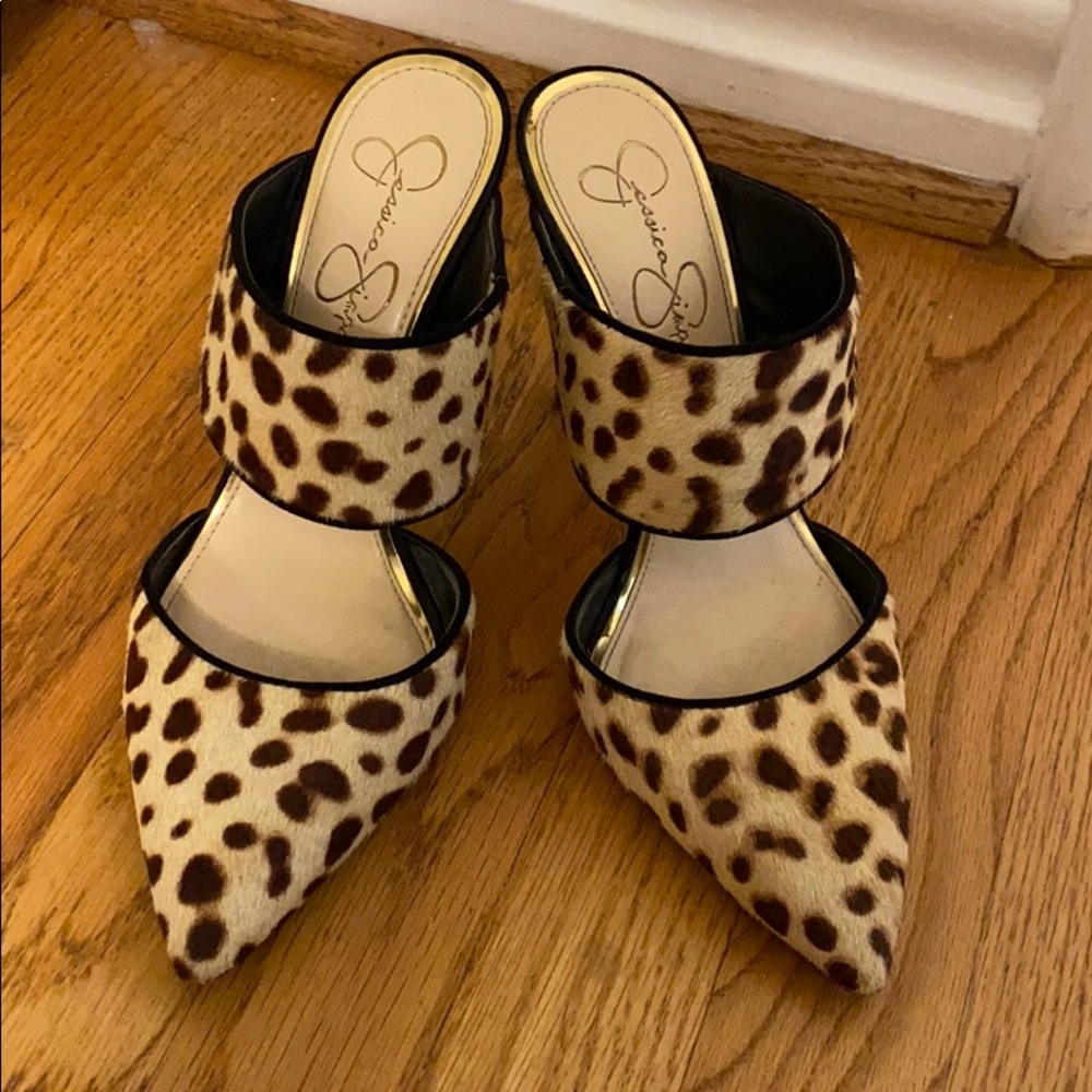 Jessica Simpson leopard print heels - Picture 1 of 3